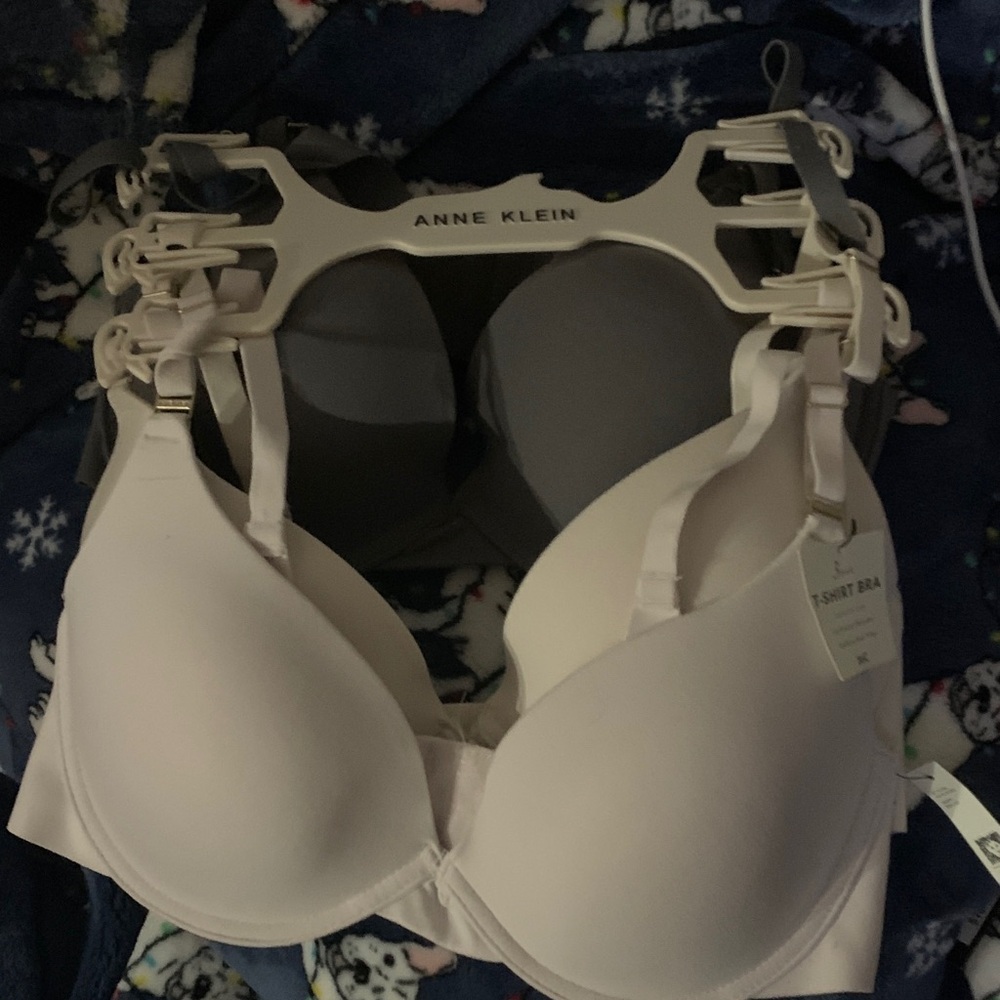 Anne Klein Women's Bra Set - White and Gray
